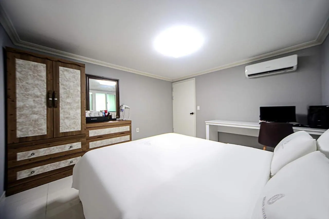 Welkin Hotel Busan